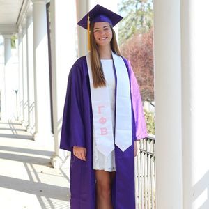 Meet your Posher, Carly